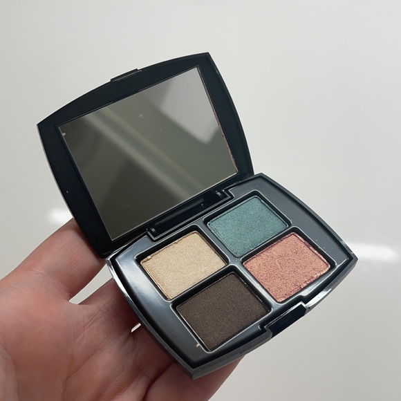 Brand new Lancôme 4 eyeshadow palette with mirror - Picture 3 of 5